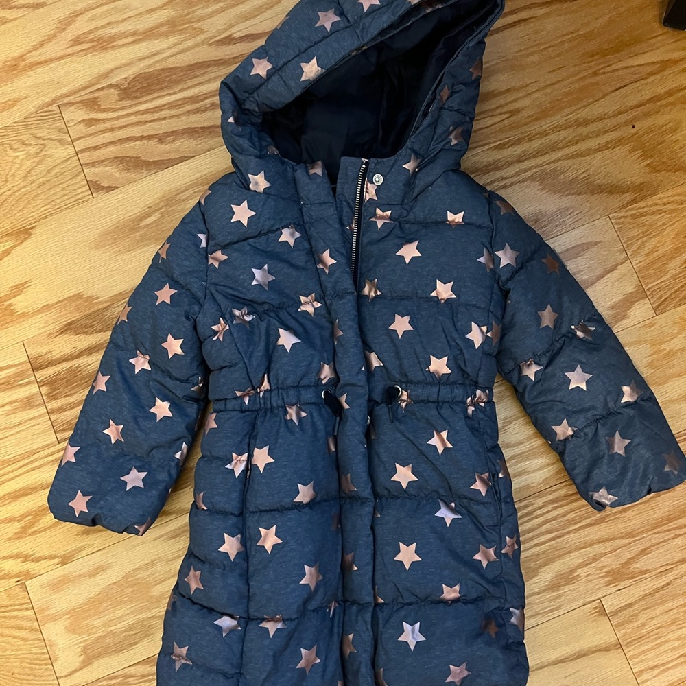 Gap puffer jacket brand new size 4T
